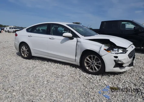 2020 Ford Fusion Se z USA, uszkodzony, nr VIN 3FA6P0HD9LR109726
